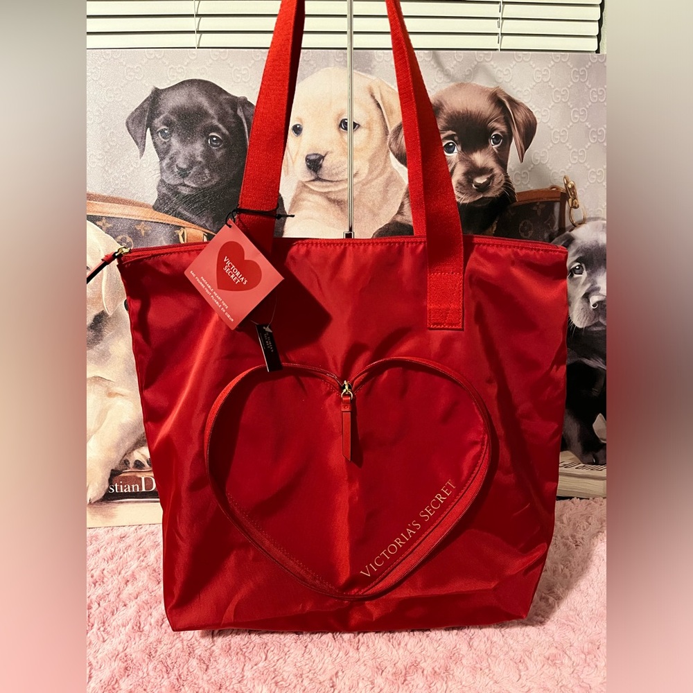 Victoria's Secret Red Foldable Heart Tote Bag Shopper Travel - New - Picture 2 of 8